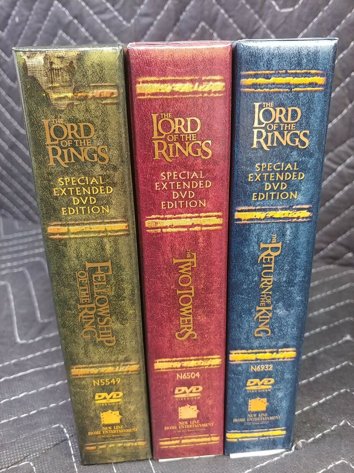 Lord of the Rings: The Motion Picture Trilogy (DVD, 2004, 12-Disc Set, Extended)