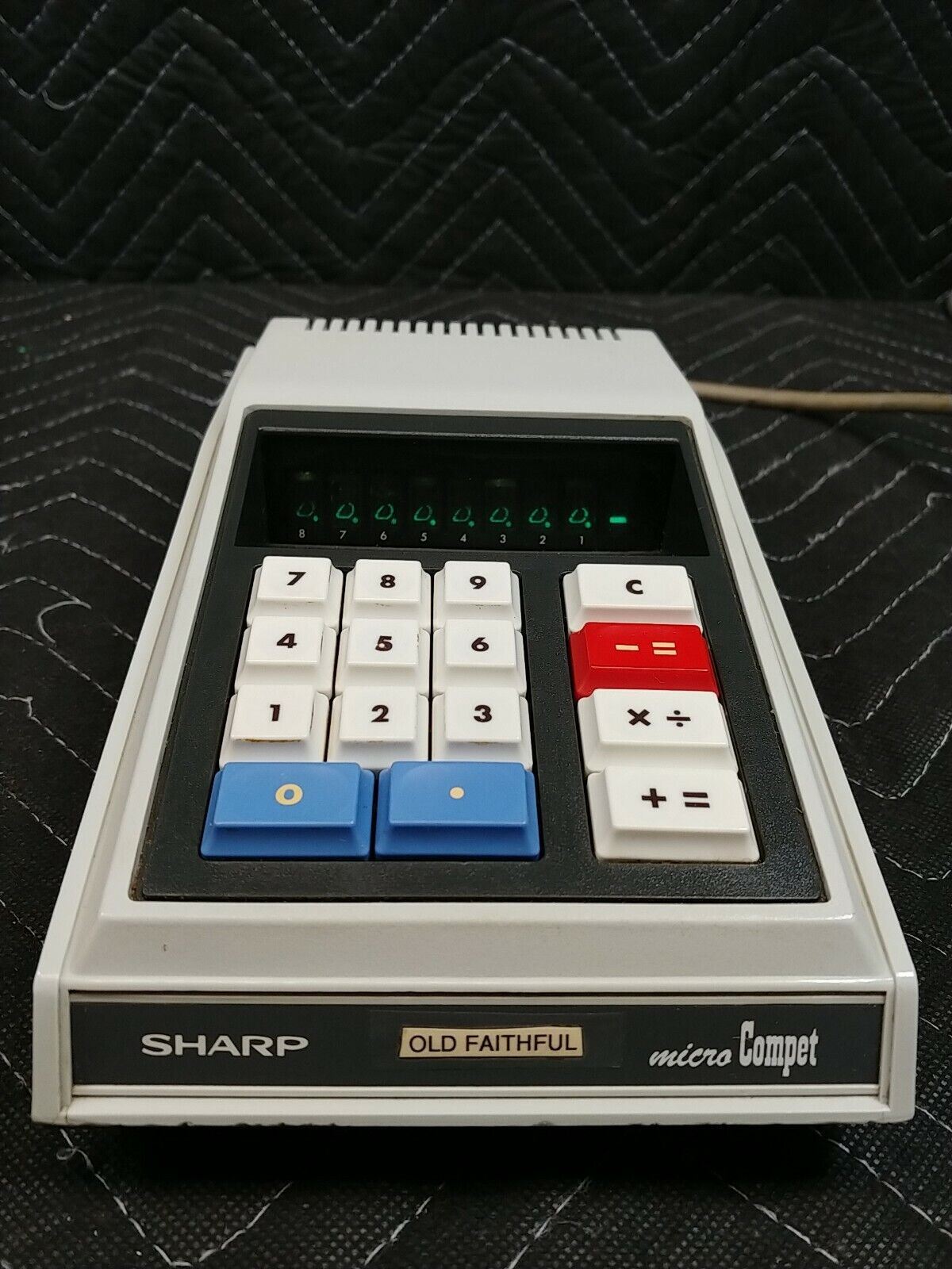 Sharp Vintage QT-8D Electronic Desktop Calculator Micro Compet Tested