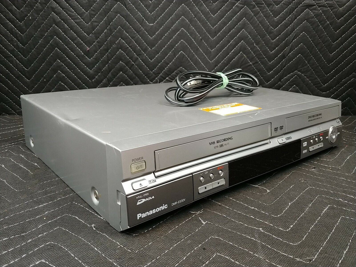 Panasonic DMR-ES30V DVD Recorder VCR Combo Copy VHS to DVD NO Remote TESTED
