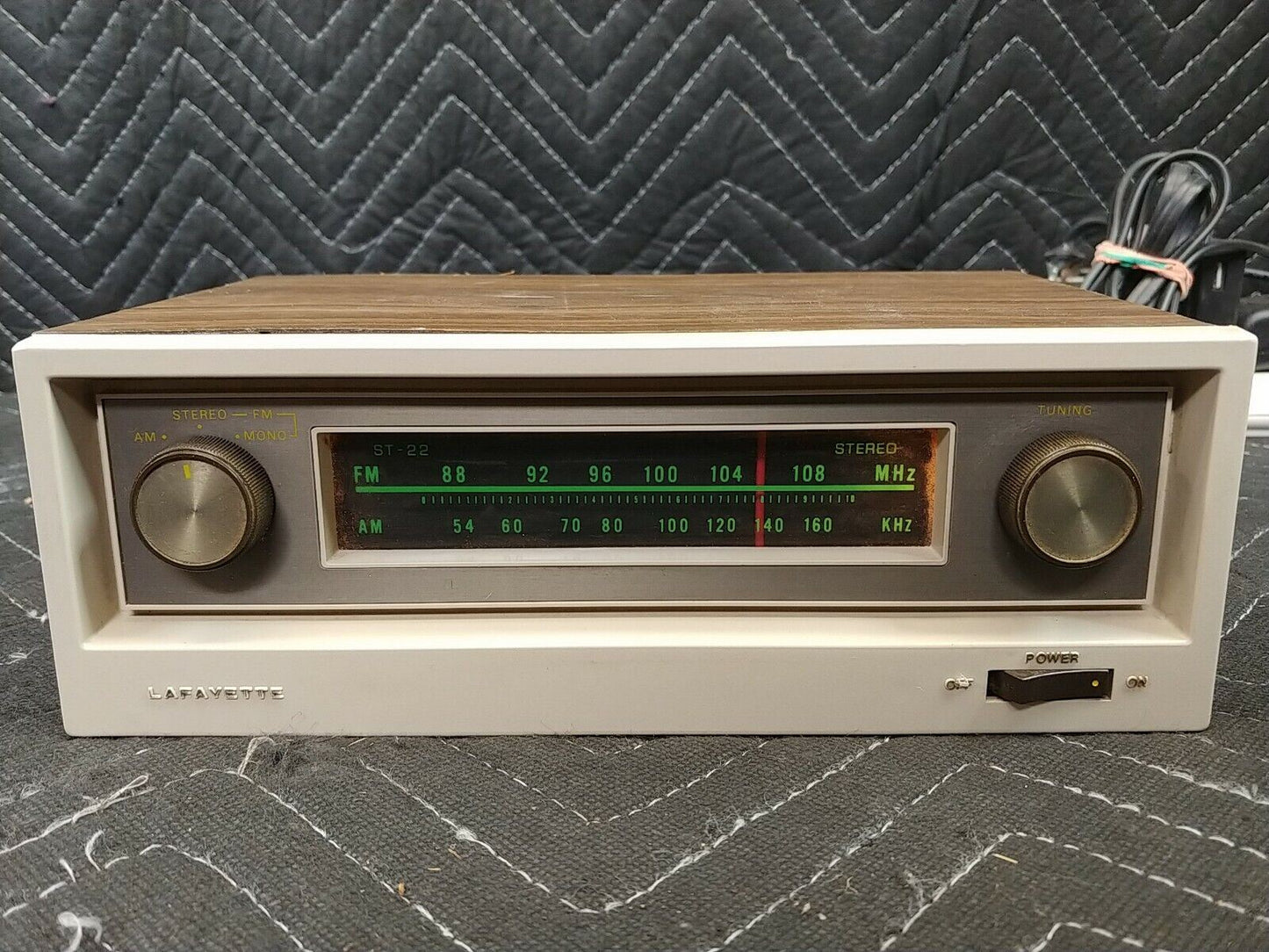 Lafayette Radio Electronics Corp. ST-22 Stereo Tuner Works