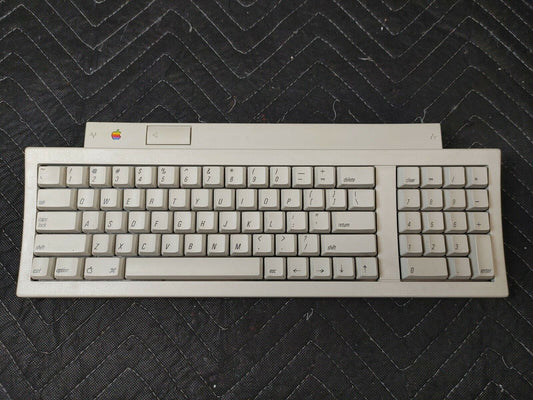 Vintage Apple Keyboard M4087 - No Cord