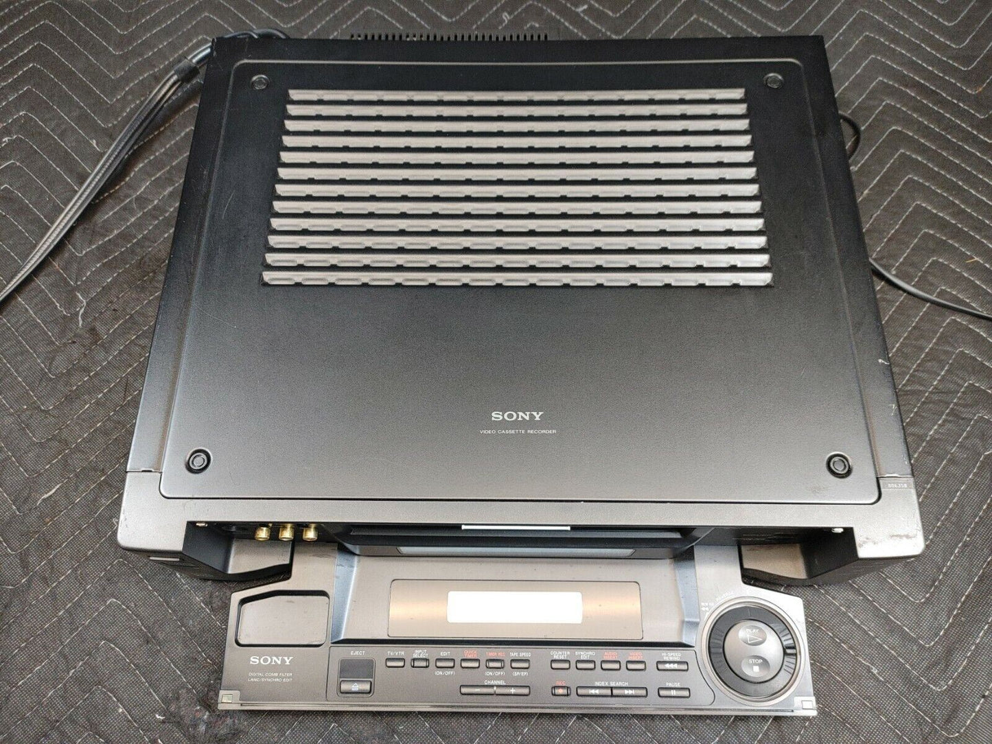 Sony SLV-R1000 Video Cassette Recorder S-VHS Hi-Fi Stereo