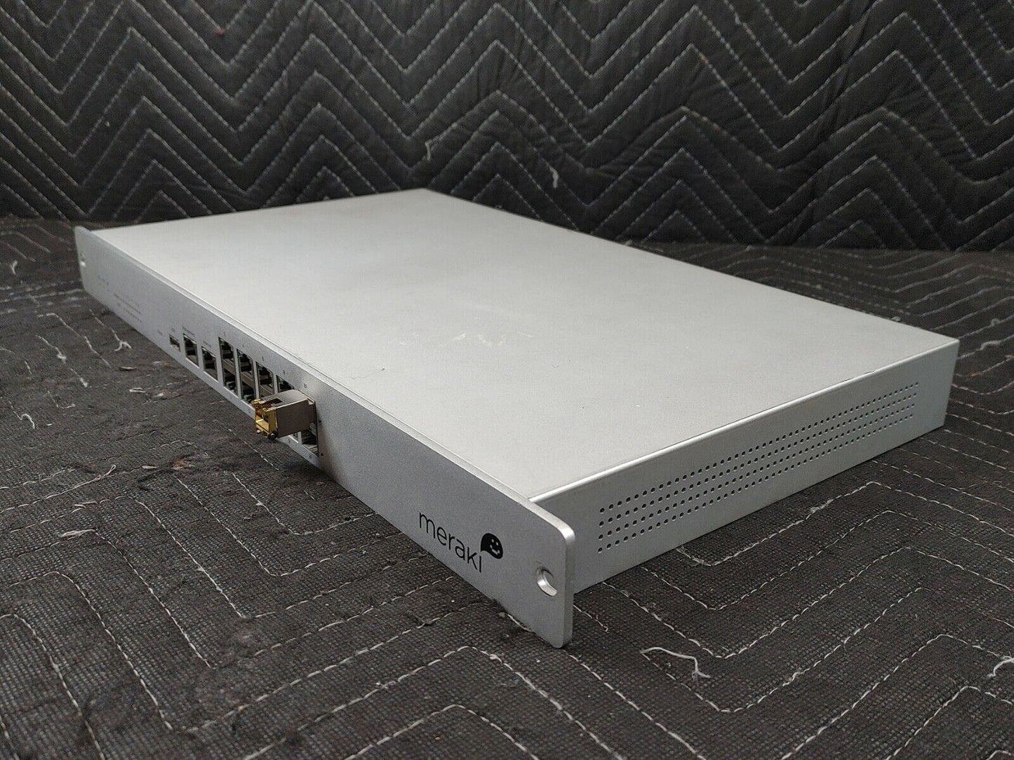 CISCO MERAKI MX90 Medium Branch Security Appliance A80-17200 - Claimed - *Read*