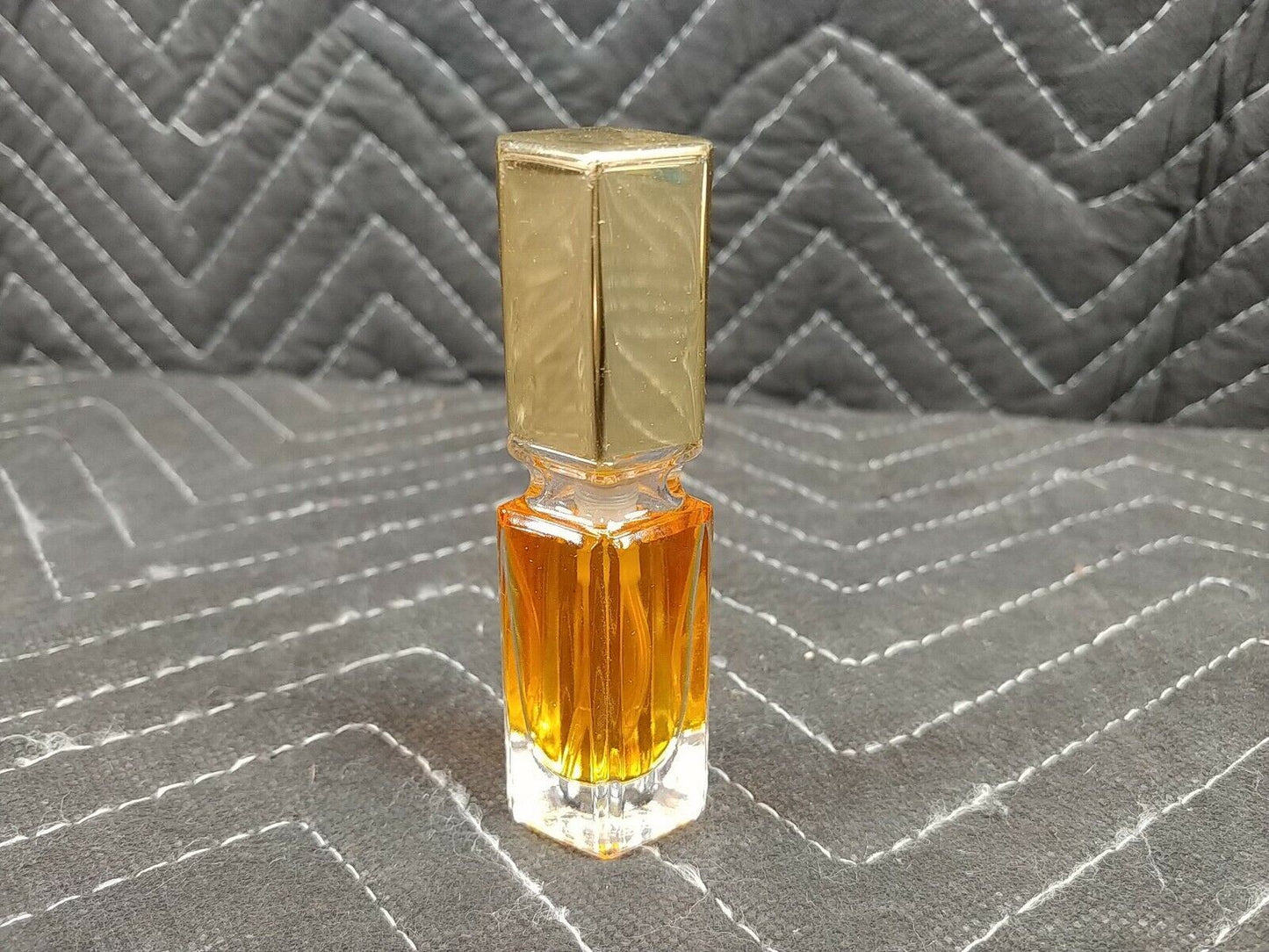 Red by Giorgio Beverly Hills 1/4 fl.oz-7.5 ml Extraordinary Perfume Spray Women