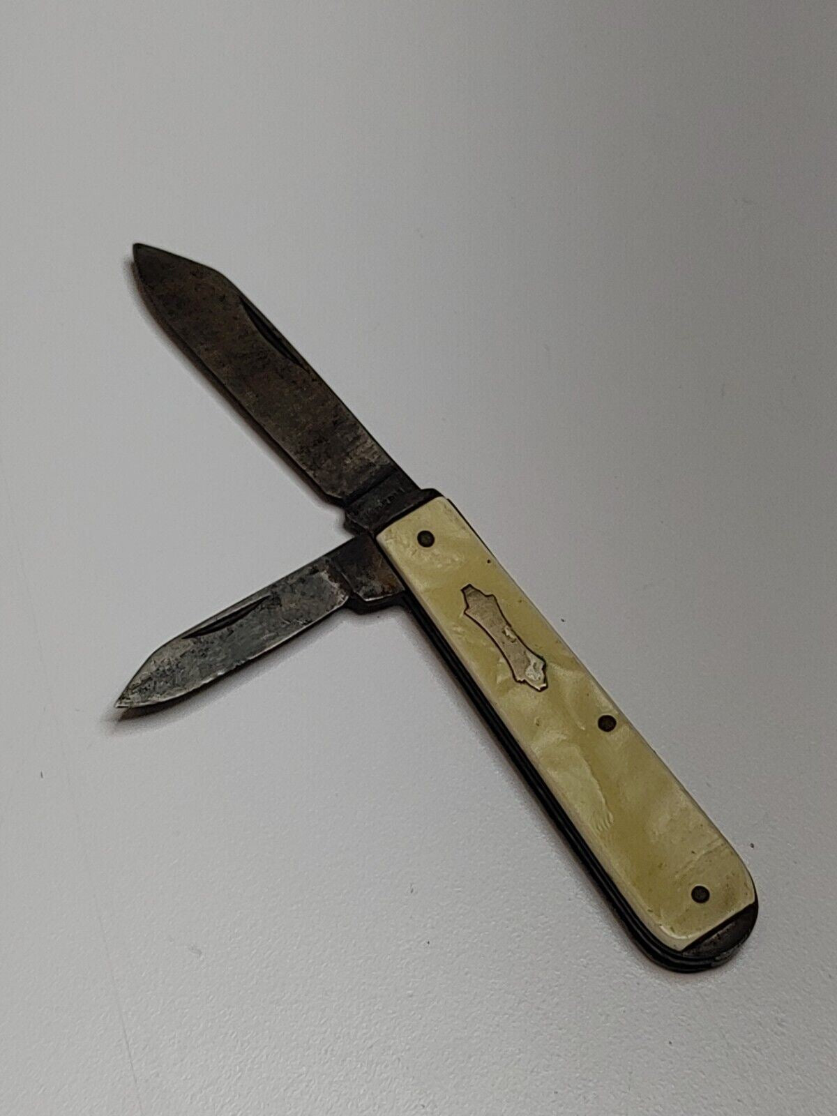 Vintage Imperial Providence RI Pearloid Pocket Knife