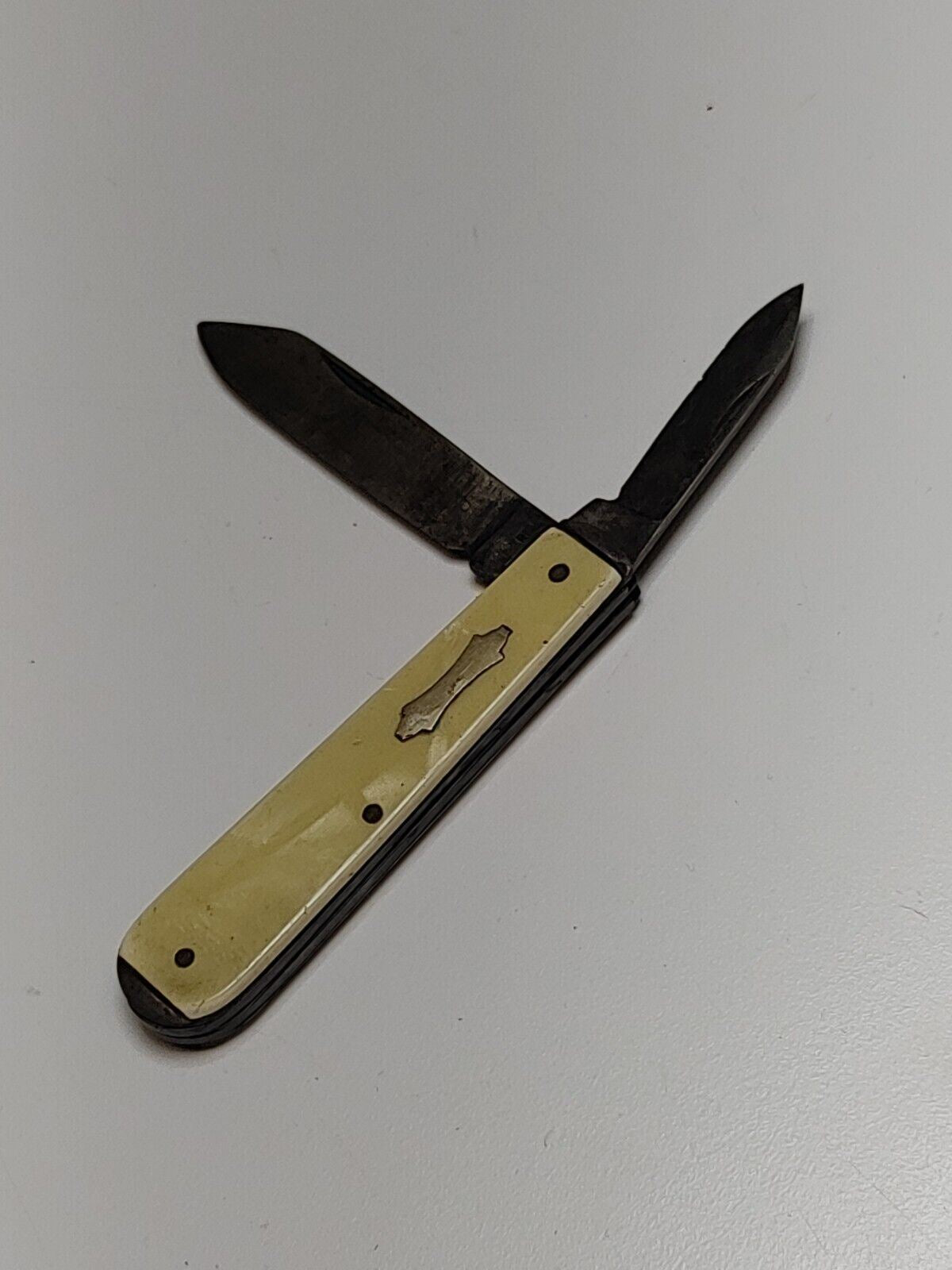 Vintage Imperial Providence RI Pearloid Pocket Knife