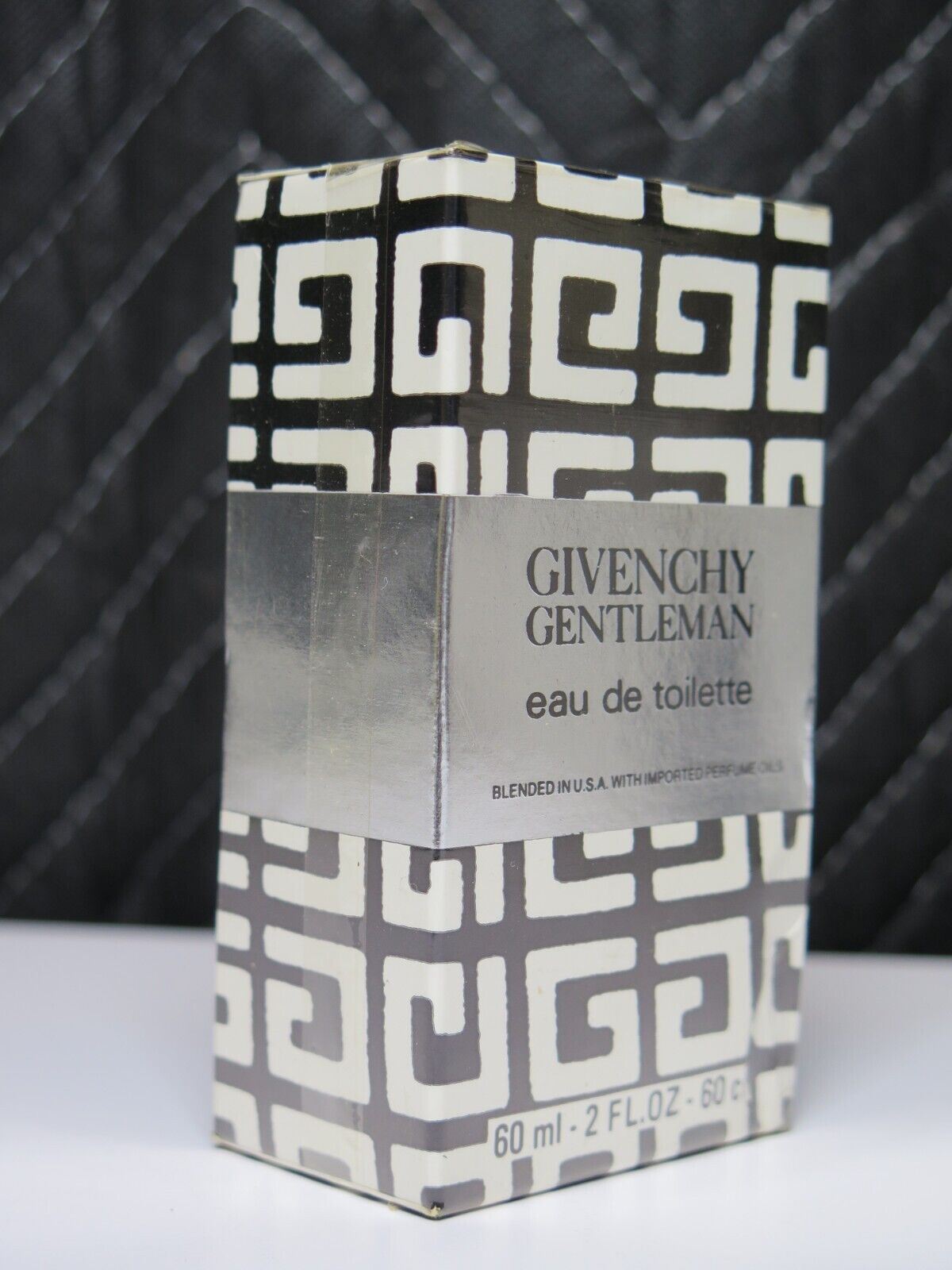 SEALED BOX Vintage GIVENCHY GENTLEMAN 2 oz / 60 ml Eau De Toilette Men Original