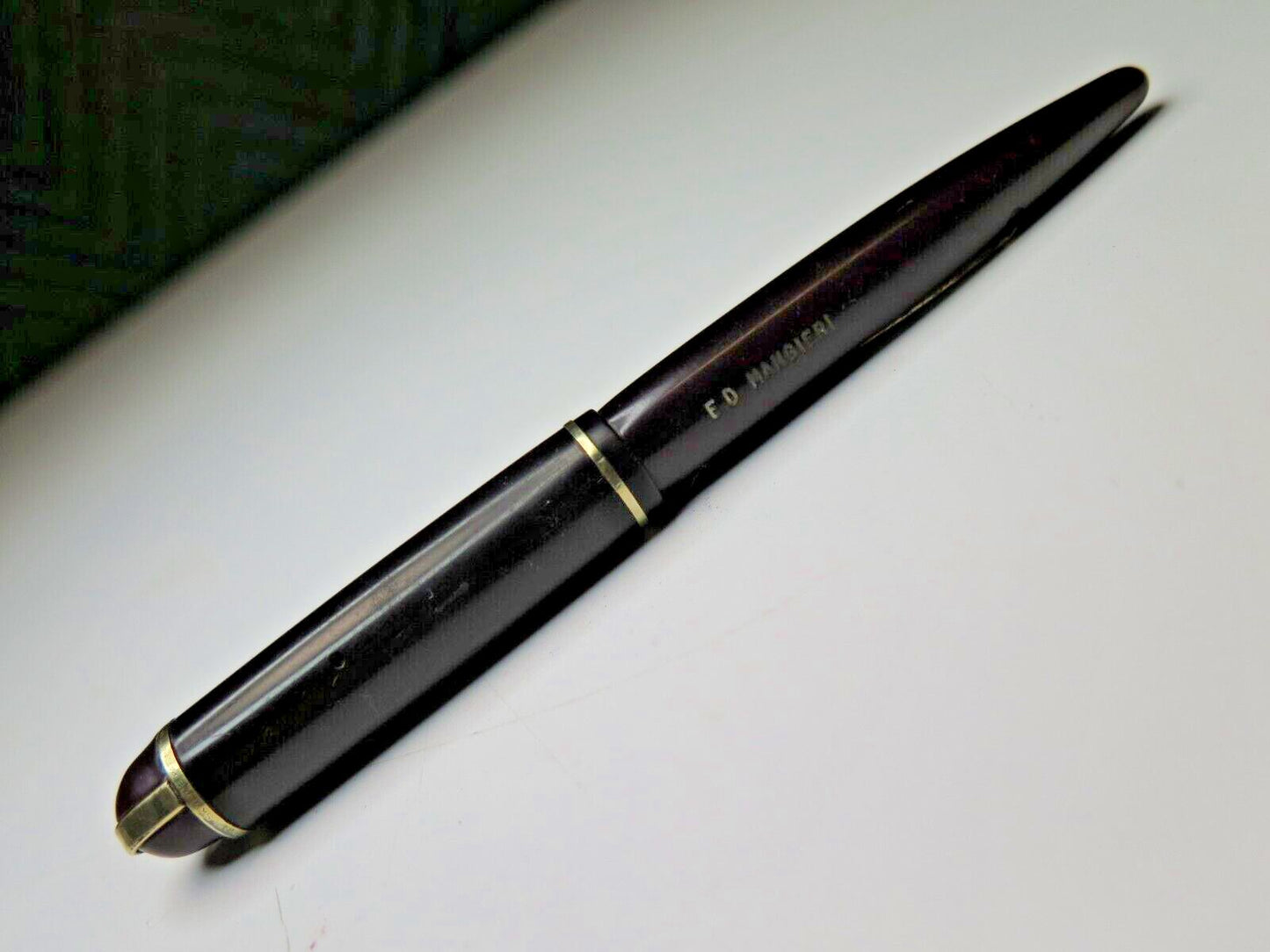 Vintage 1940's EVERSHARP "SKYLINE" Lever-fill FOUNTAIN PEN w/ 14k GOLD NIB