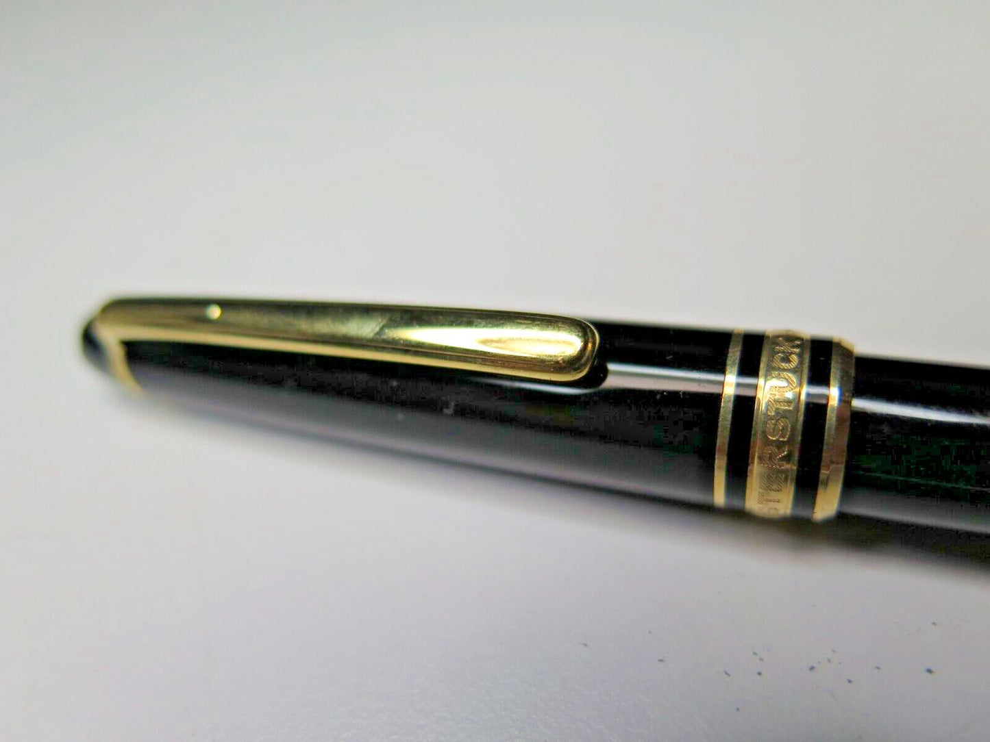 Montblanc Signing pen Meisterstuck Resin Black Ballpoint Pens