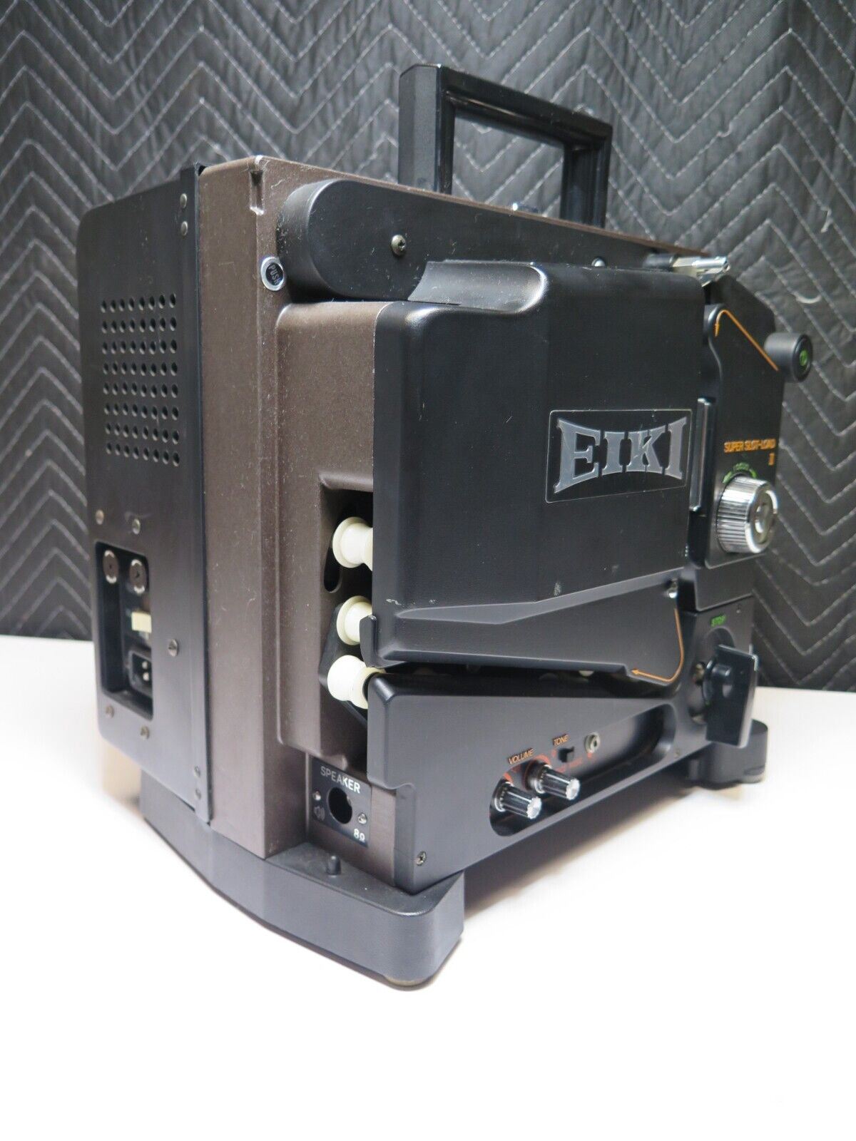 Eiki SL-0ML 16mm Film Super Slot-Load II Sound Projector SL-0
