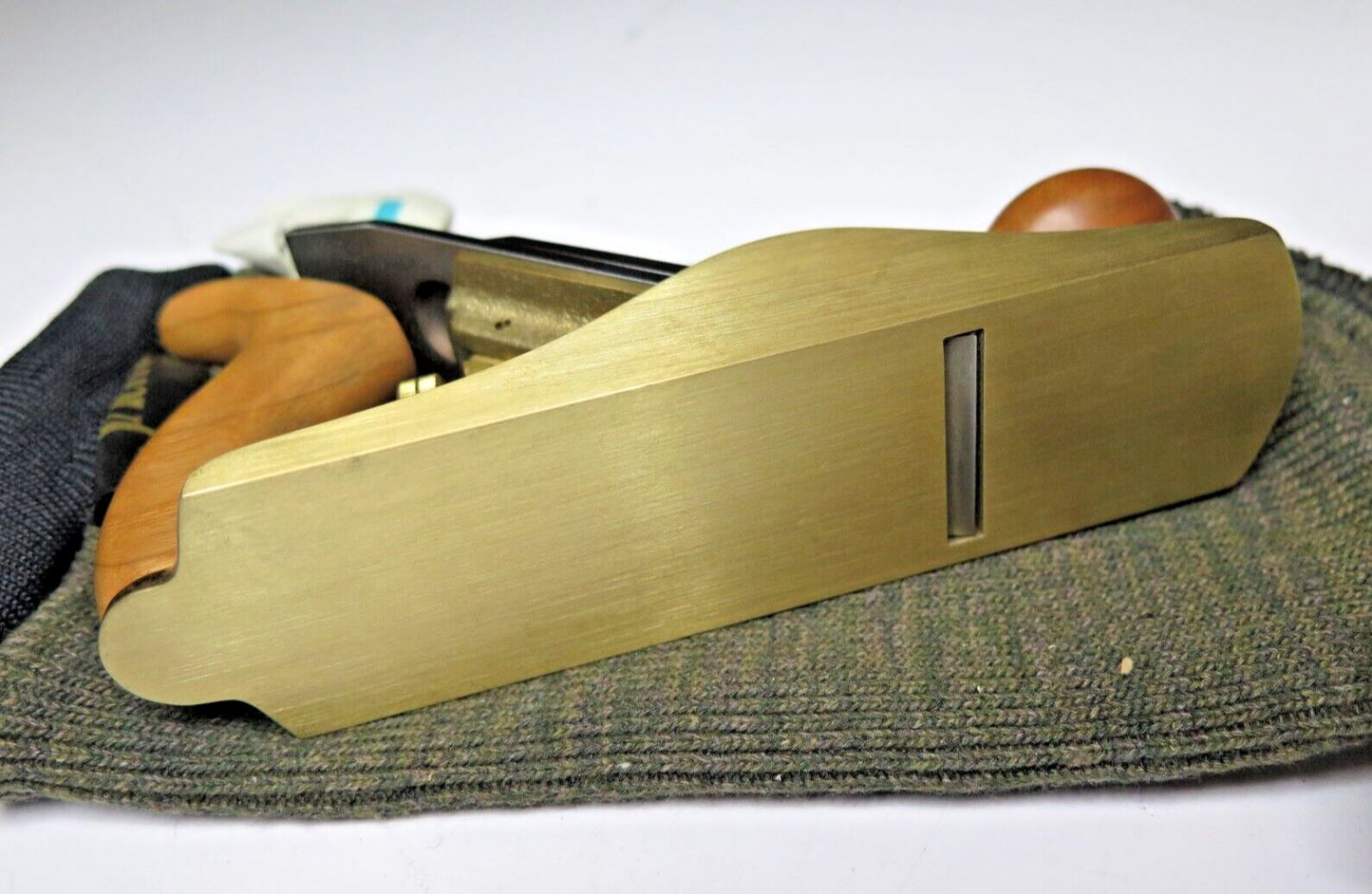 Lie Nielsen No 1 Bronze Bench Plane in Sack Ups Sock