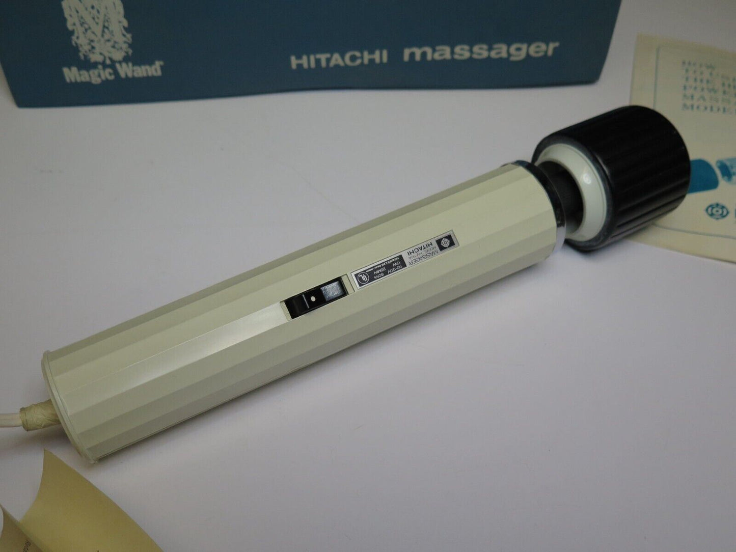 Hitachi Magic Wand Massager Vibrating Model HV-110A Made in Japan Black/White