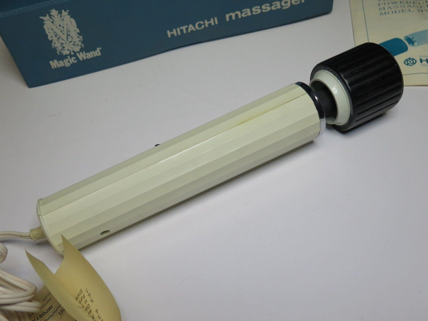 Hitachi Magic Wand Massager Vibrating Model HV-110A Made in Japan Black/White