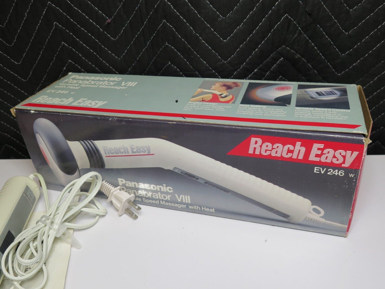 Panasonic REACH EASY Cordless Massager EV241 Handheld 2 Speed Panabrator XII