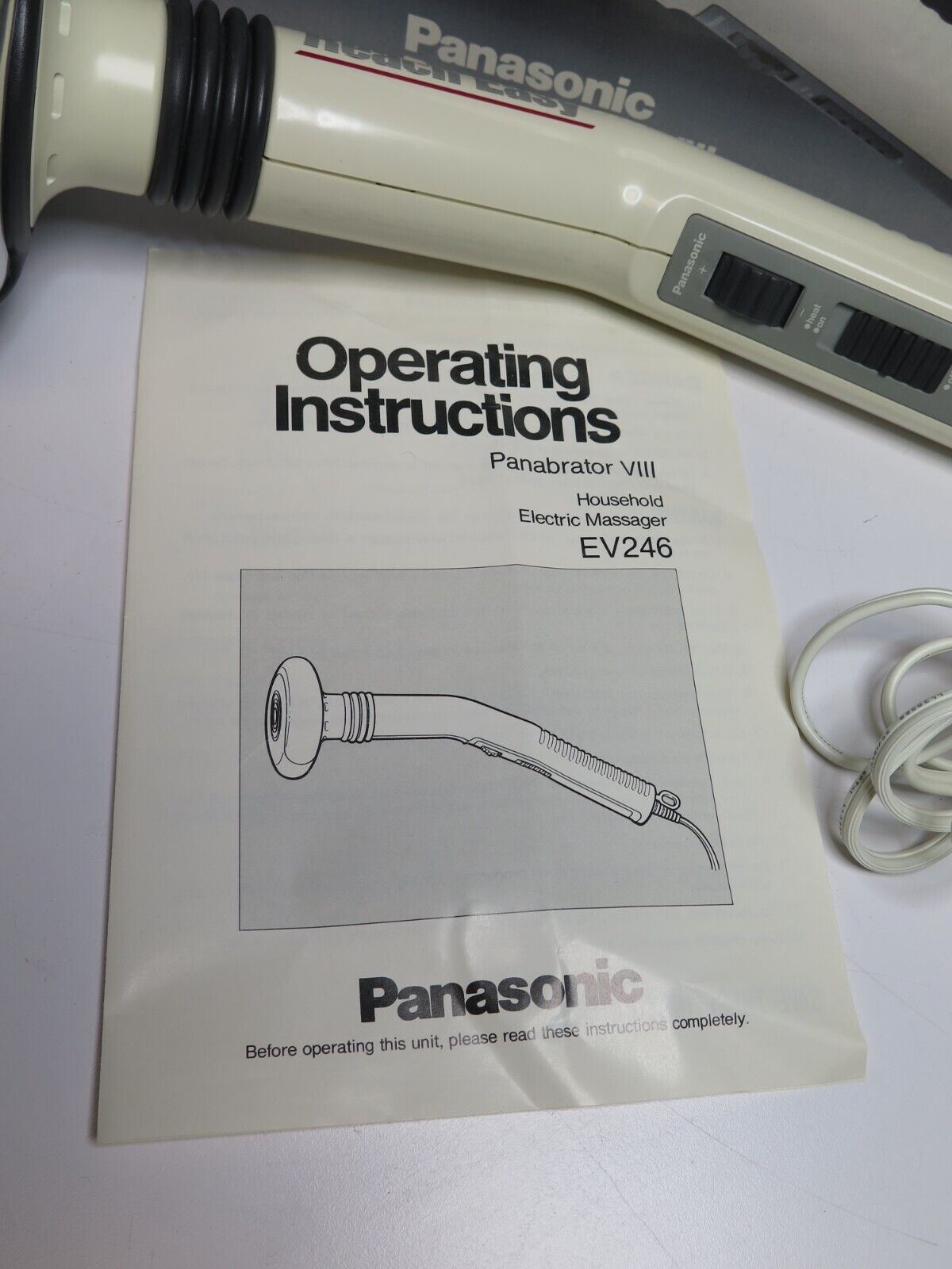 Panasonic Reach Easy Massager EV246 Panabrator Variable Speed Heat Extendible