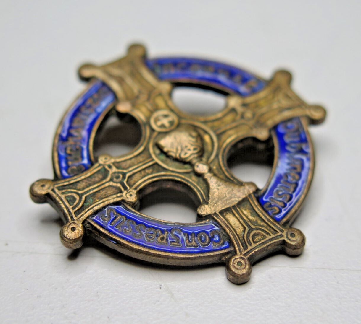 DUBLIN EUCHARISTIC CONGRESS BADGE 1932 Pin