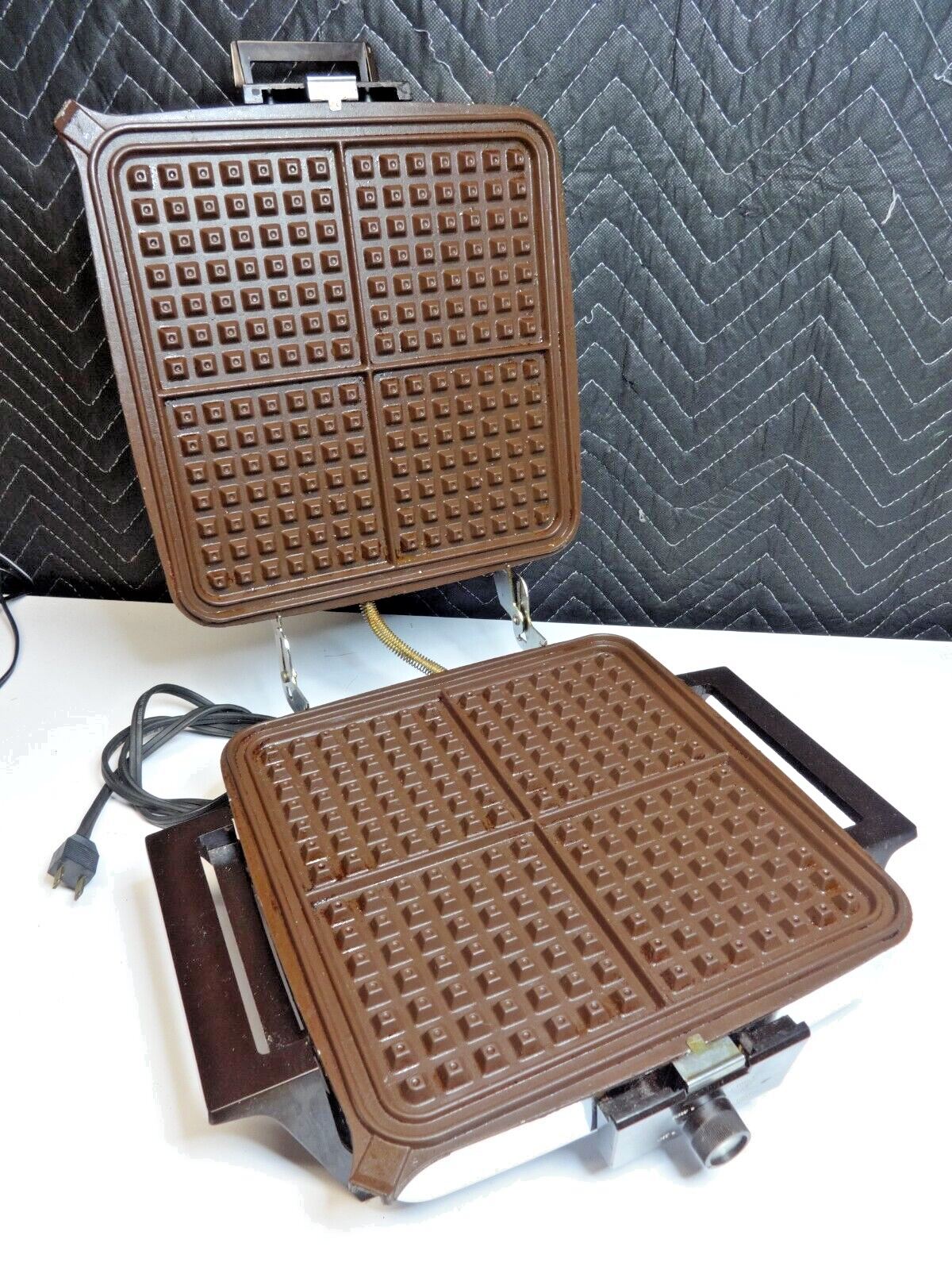 Vintage Toastmaster Waffle Iron Maker Griddle Model 269 Chrome Tested Works