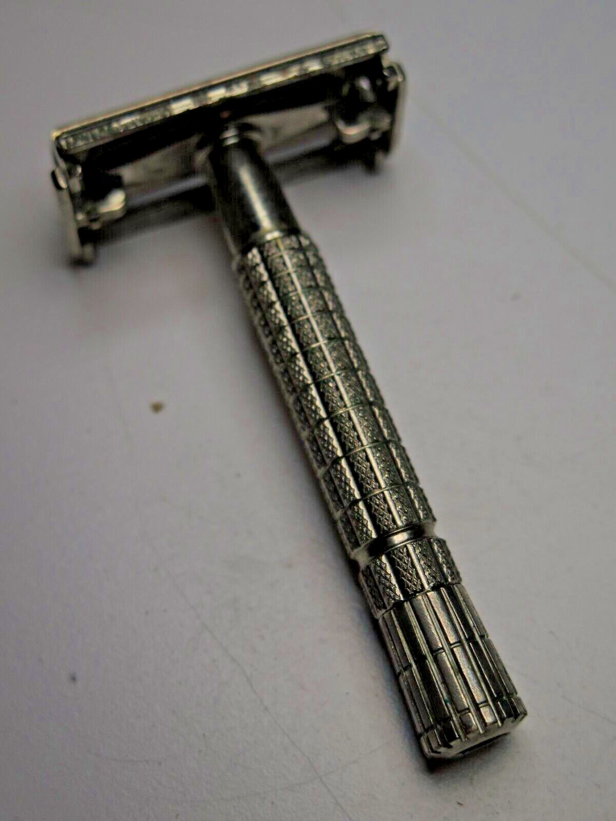 Gillette Flare Tip Super Speed Vintage Double Edge Safety Razor - 1955 A1