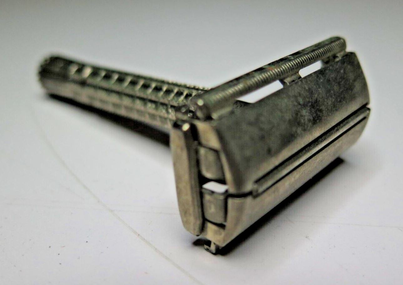 Gillette Flare Tip Super Speed Vintage Double Edge Safety Razor - 1955 A1