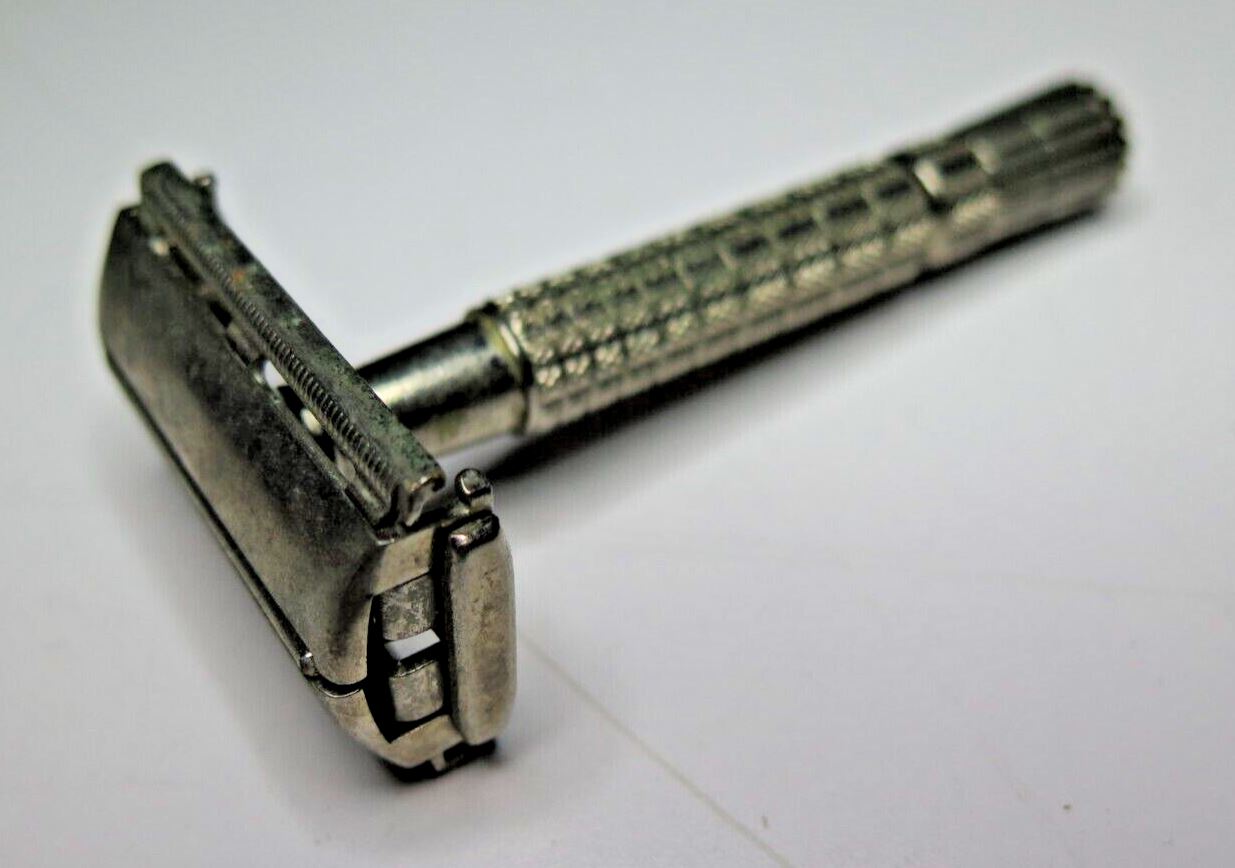 Gillette Flare Tip Super Speed Vintage Double Edge Safety Razor - 1955 A1