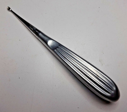 V MUELLER REF AU6603 SPRATT CURETTE SIZE 1, 4.7MM OVAL CUP OVERALL LENGTH 6-1/2"