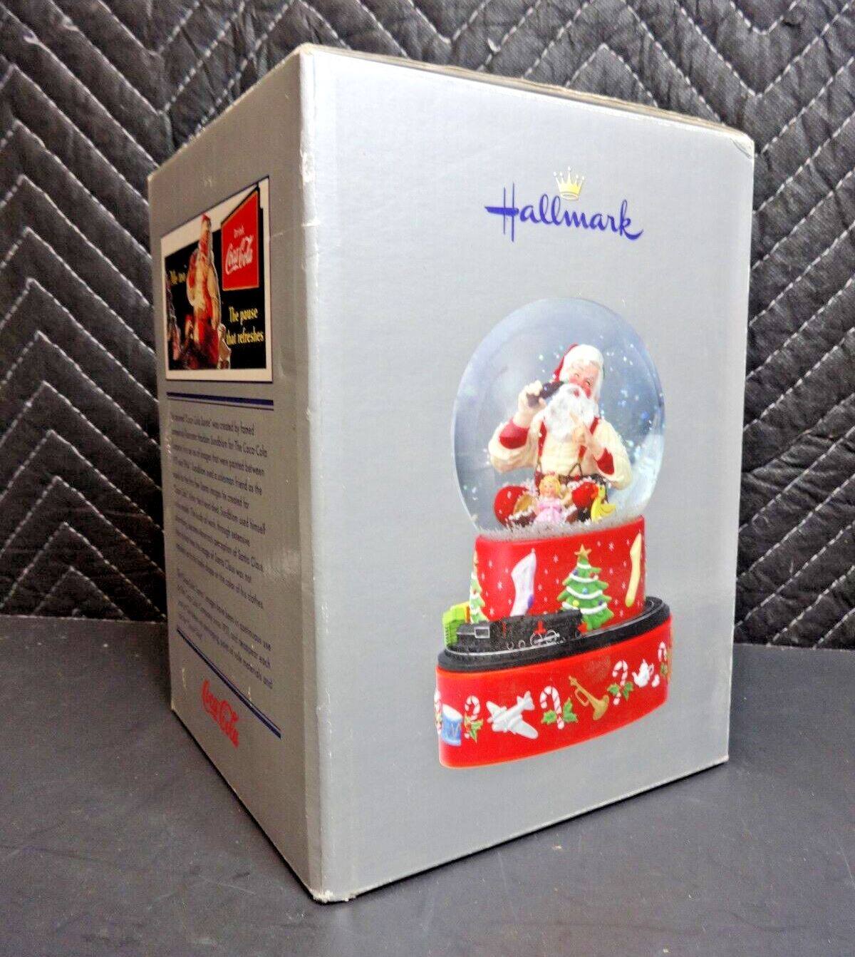 2001 Hallmark Coca Cola Santa Christmas Musical Snow Globe NIB