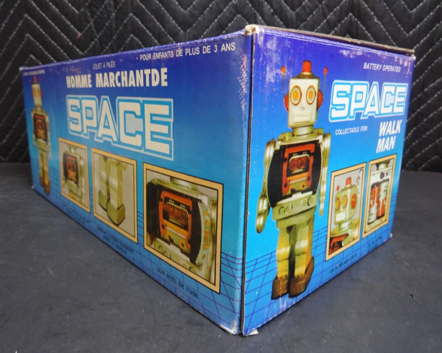 Space Walk Man Robot Battery OP ME 100 In Original box