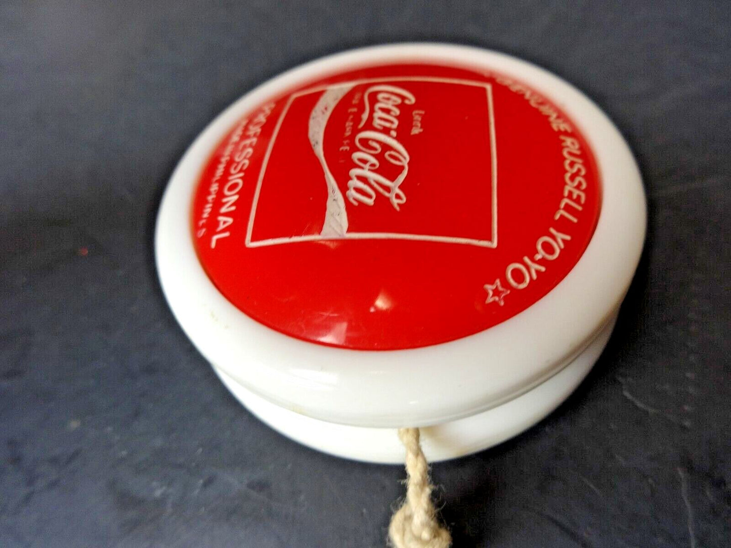 Coca Cola Russell Ltd Edition Genuine Professional Yo-Yo Original Philippines