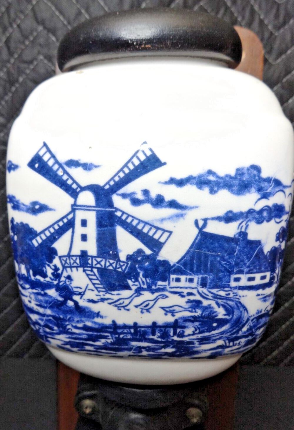 Vintage Dutch BLUE DELFT Wall Mount PORCELAIN Coffee MiLL Hand GRINDER WiNDMiLL