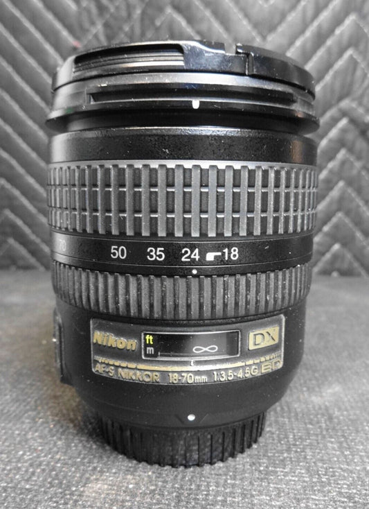 Nikon DX AF-S Nikkor 18-70mm 1:3.5-4.5G ED - DX SWM ED IF Aspherical ∅67