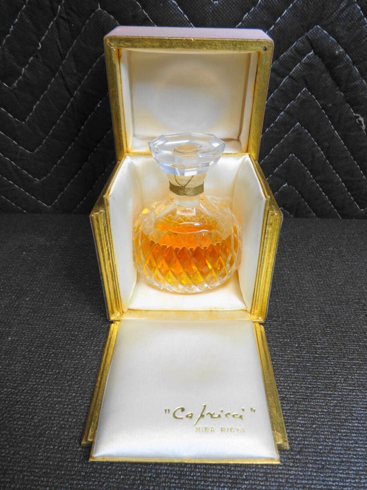 Vintage NINA RICCI CAPRICCI  1.5  oz Perfume Parfum,  Lalique Sealed Bottle NOS