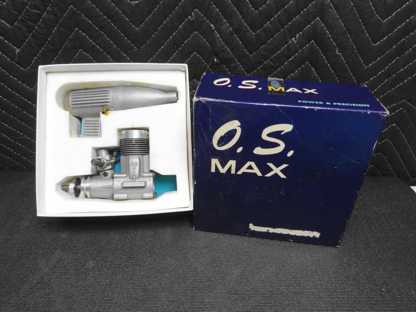 OS MAX 40F SR RC MODEL AIRPLANE ENGINE WITH MUFFLER & Original Box