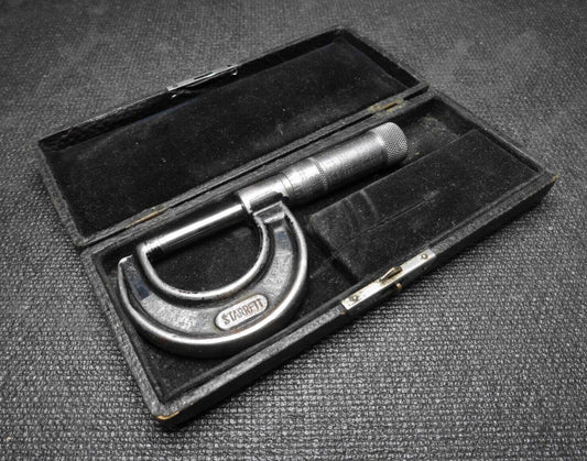 Vintage L.S. Starrett Micrometer 1" 1-64 015625 With Case / Good Quality Tool