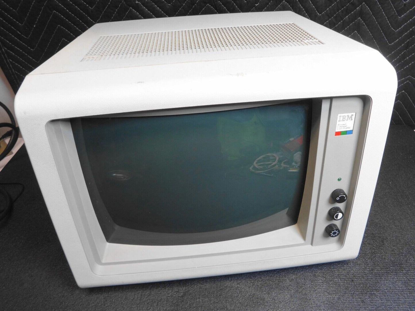 Vintage 1980s IBM 5153 Monitor Personal Computer Color Display CRT CGA Graphics