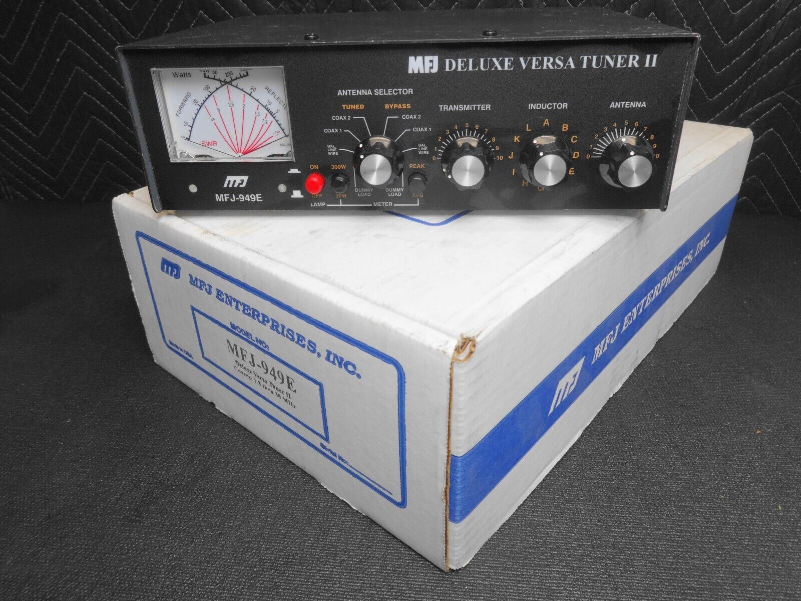 MFJ-949E Versa Tuner II - Ham Radio HF Antenna 300W 160-10 Meters & Or ...