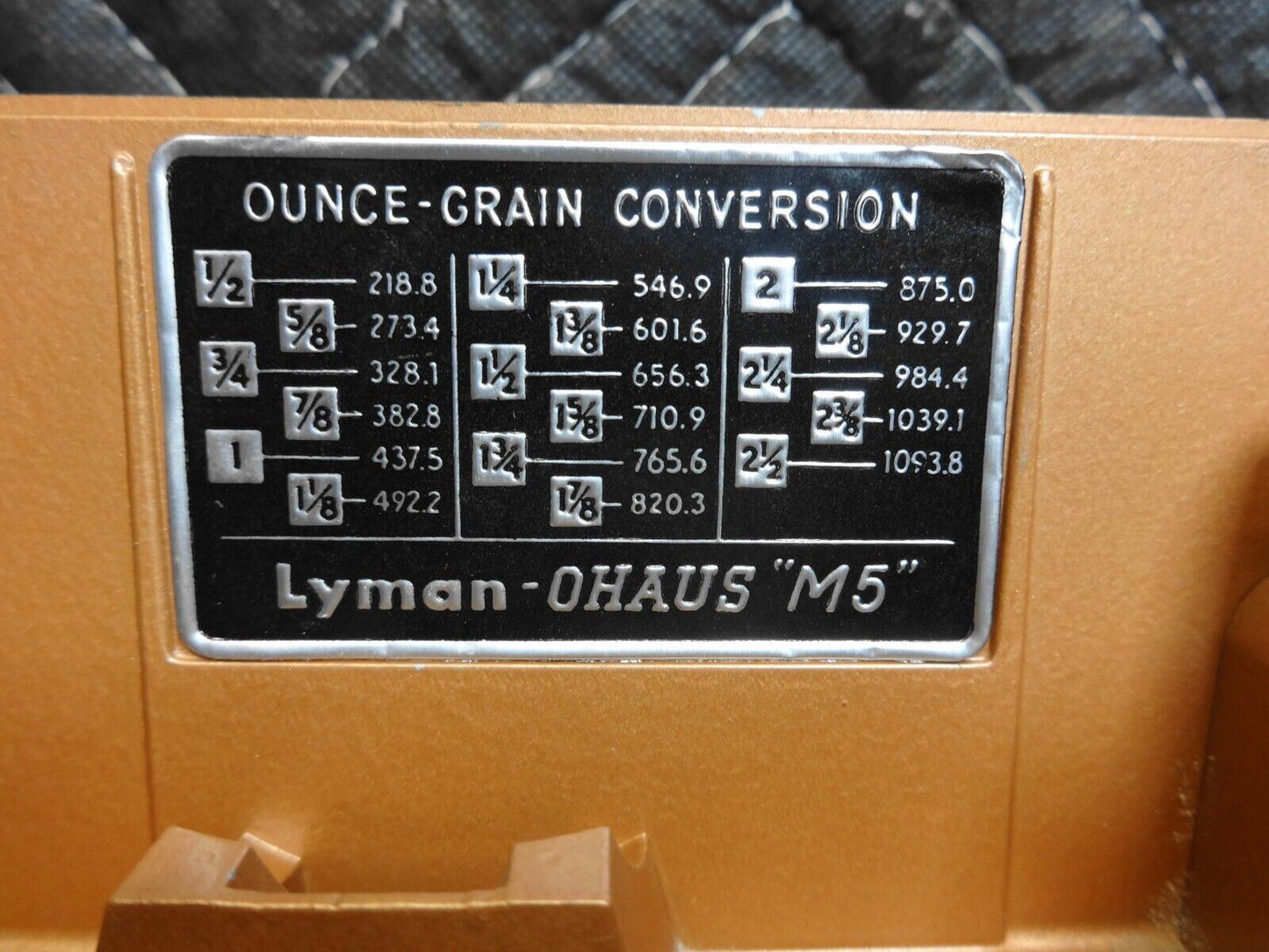 Lyman M-5 (Magnetic Damping) Precision Reloading Powder Scale by Ohaus