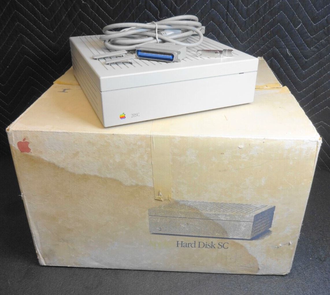 Vintage Apple Hard Disc 20SC Model M2604 w/ Original Box, Cables & Inserts