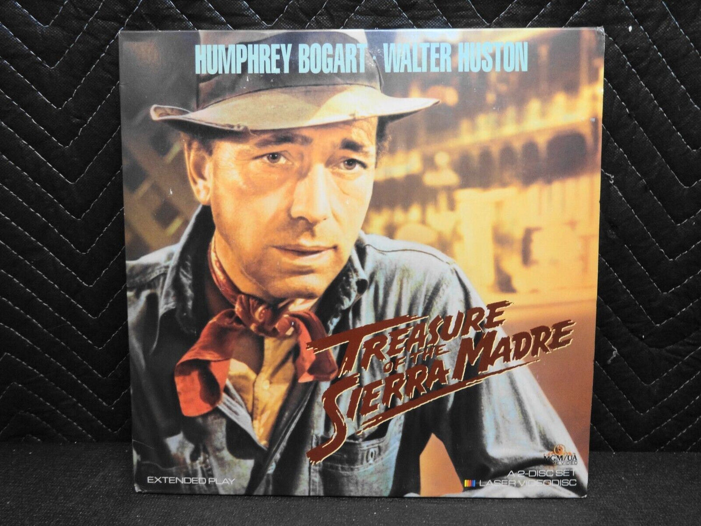 TREASURE OF THE SIERRA MADRE laserdisc 2 Disc/Extended Play