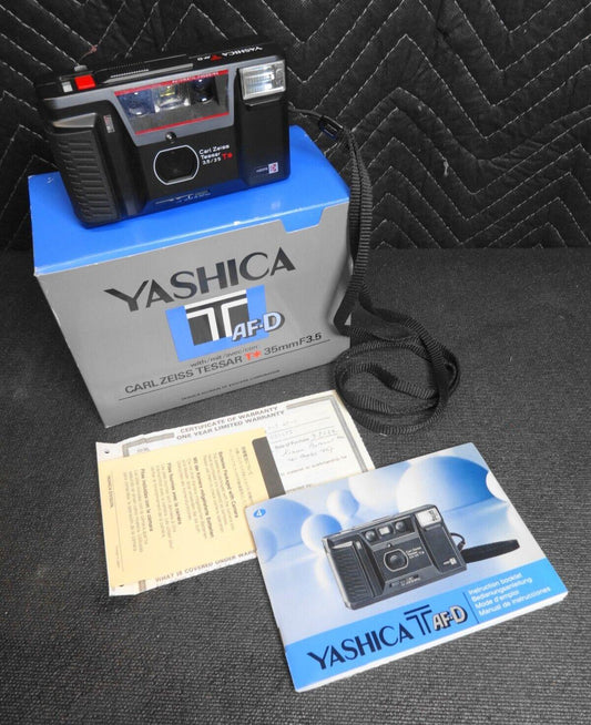 1984 Kyocera Yashica T AF-D 35mm Point & Shoot Film Camera w/ Box Manual Papers