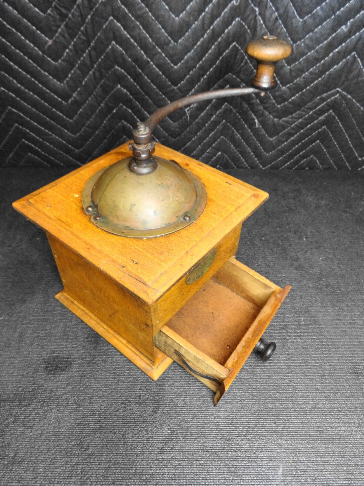 Antique Peugeot Coffee Grinder - Modele Depose - Hand Crank Wood Box