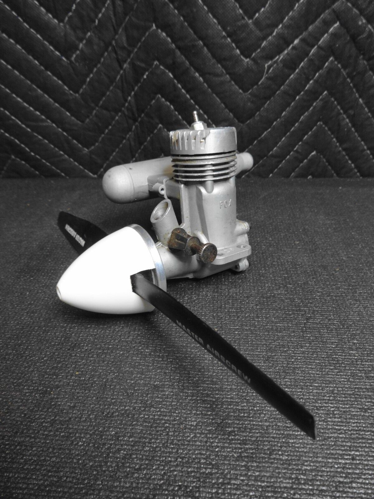 Control Line Rat Racing Vintage Fox 29 Gas/Nitro Engine Control Line Rat Race & Muffler, Prop ...