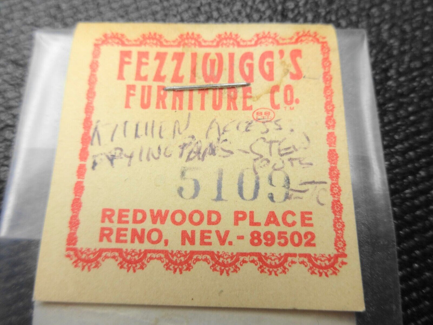 Vintage Fezziwigg's Furniture Co HO - Kitchen Accessories - Diecast 5109 NOS