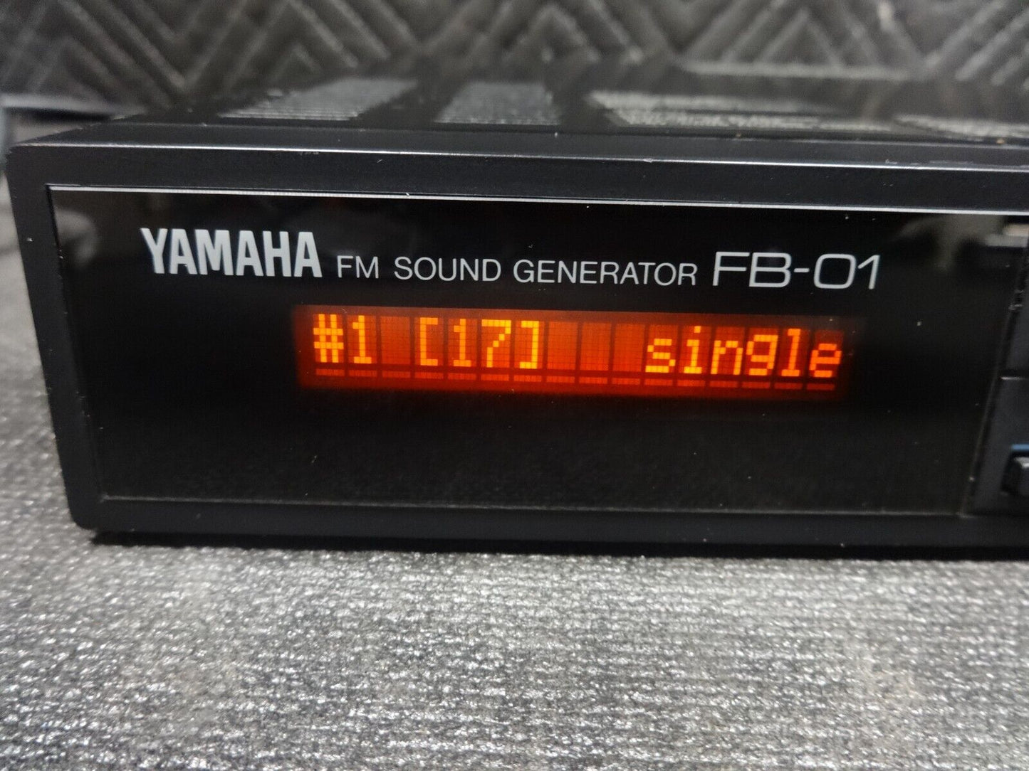 YAMAHA FB-01 FB01 FM Sound Generator Digital FM Synth Module