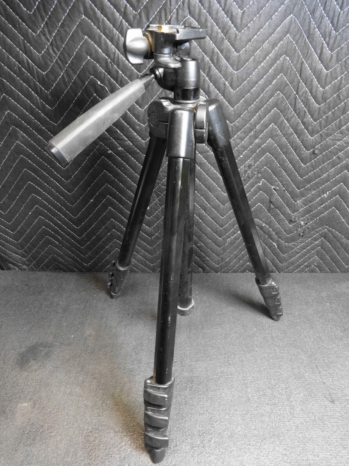 Manfrotto 718B Digi Tripod with Integrated 3-Way Head - No Quick Plate