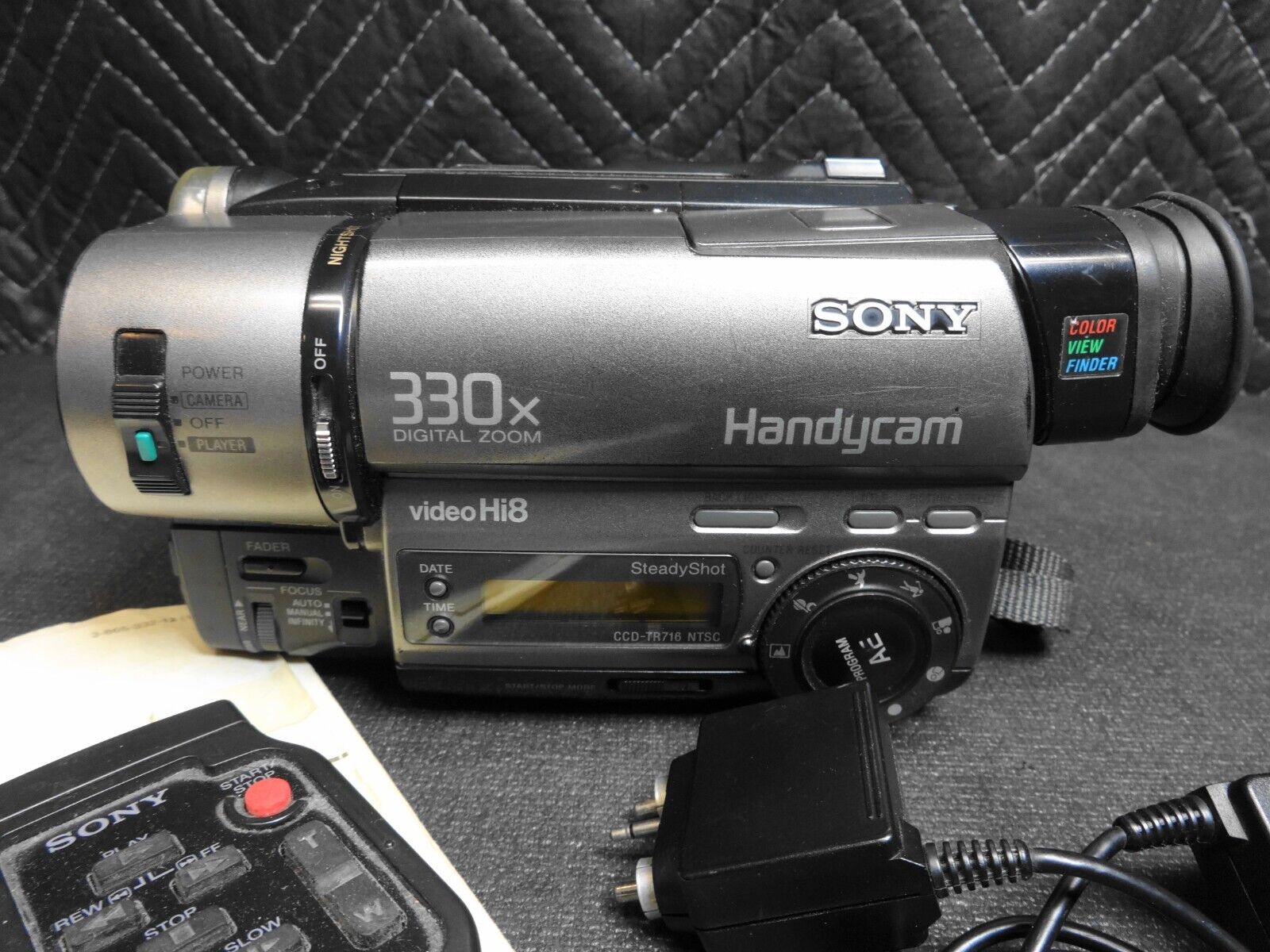 Sony Handyman Video Hi8 330x CCD-TR716 - NO BATTERY FOR PARTS OR 