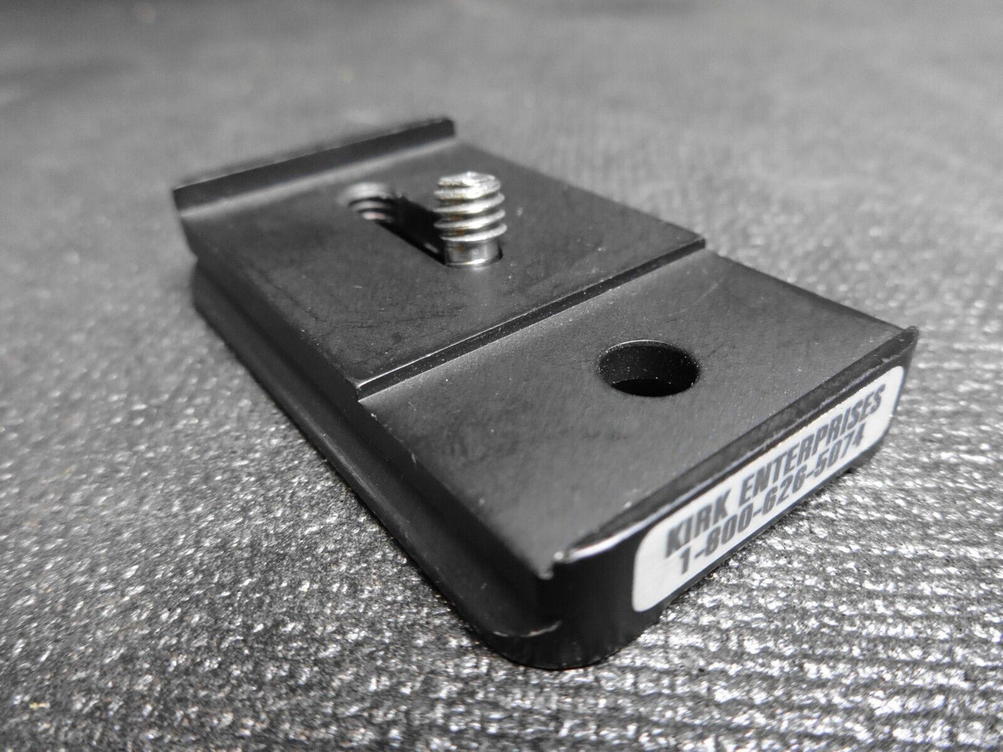 Kirk LP-4 Quick Release Lens Plate