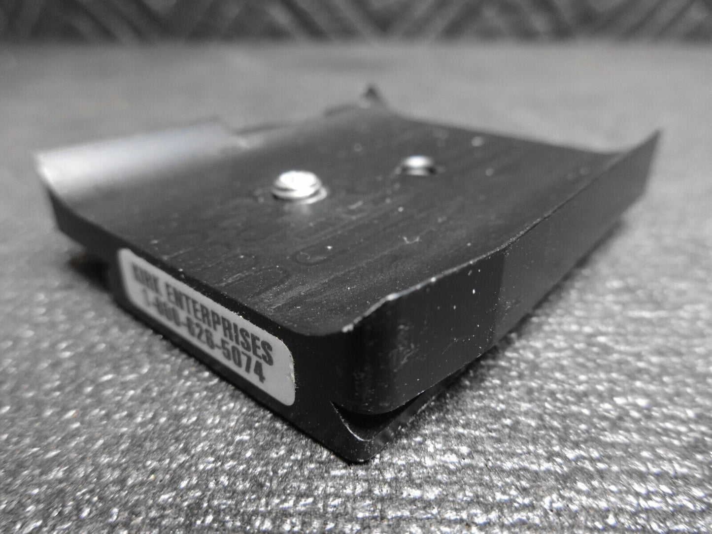 Kirk PZ-6 Arca-Type Compact Quick Release Plate for Nikon F5