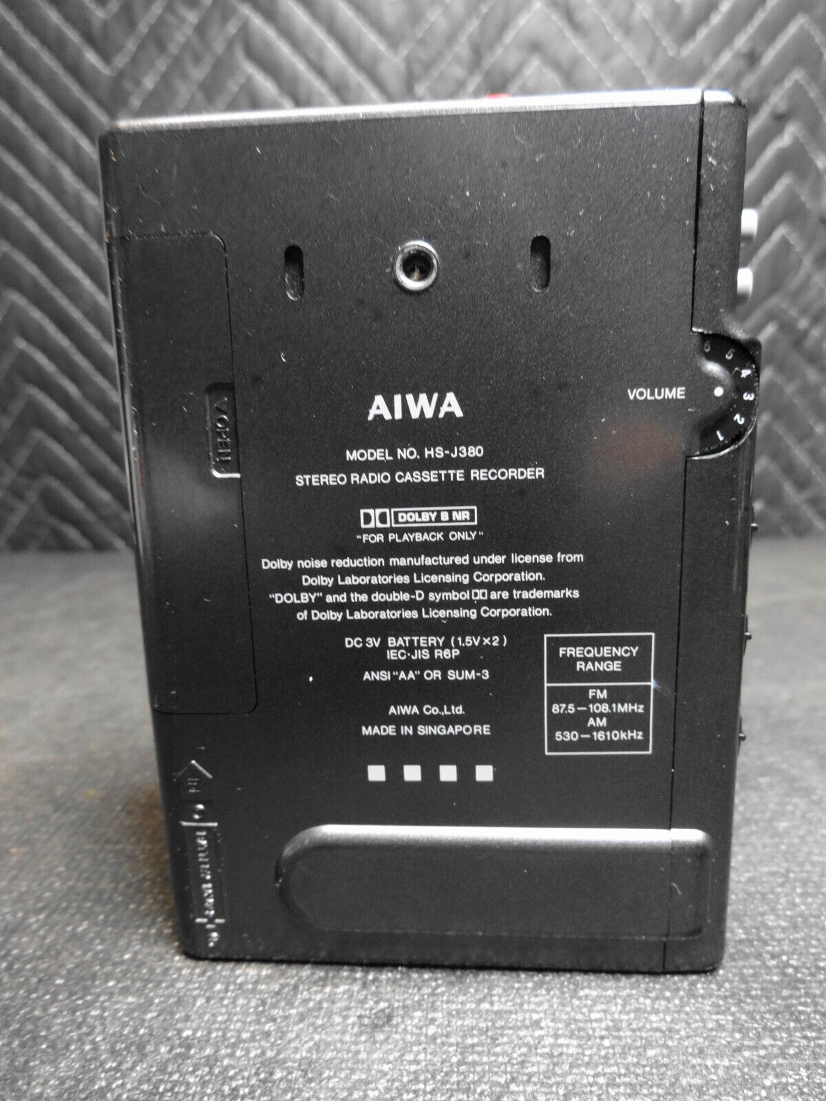 Aiwa HS-J380 AM/FM Cassette Player Walkman w/ Headphones - *NEW BELTS*