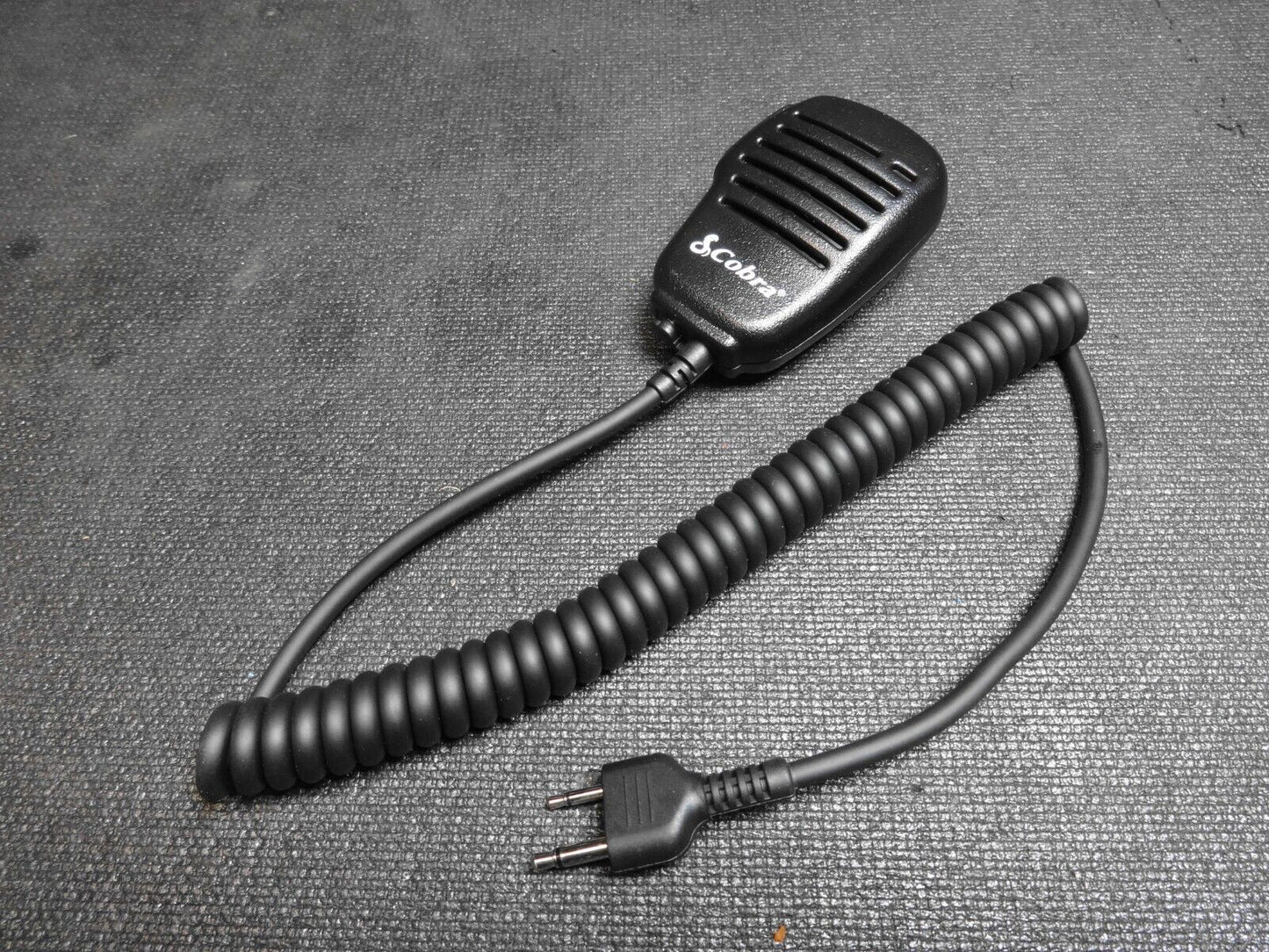 COBRA PMRSM LAPEL SPEAKER MICROPHONE FOR COBRA 50WXST & OTHER HANDHELD CB RADIOS