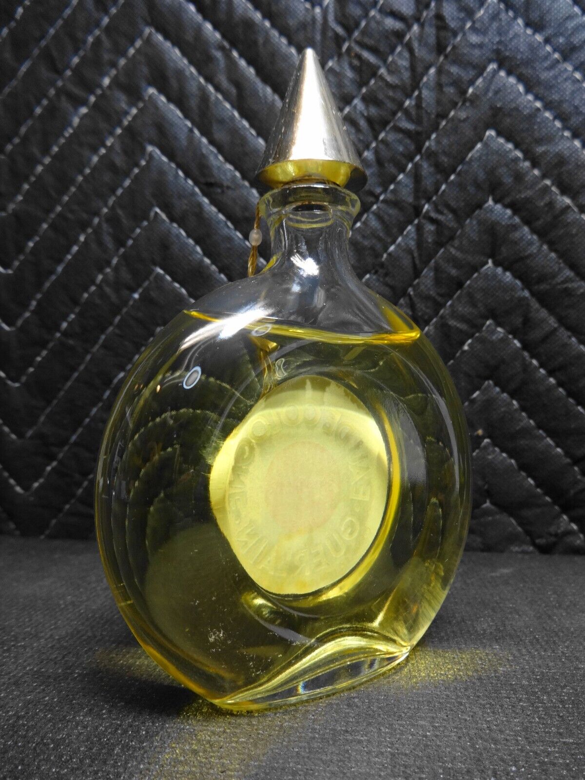 VTG 3.4 Oz. Guerlain Shalimar Eau de Cologne Sealed in Watch Bottle ~1980's